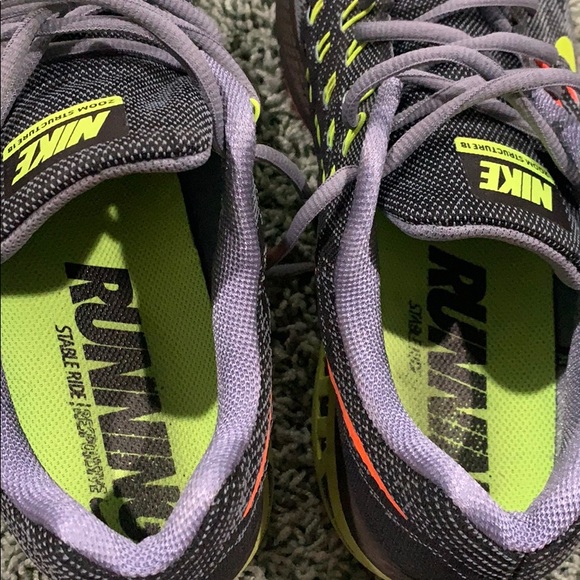 nike running stable ride responsive